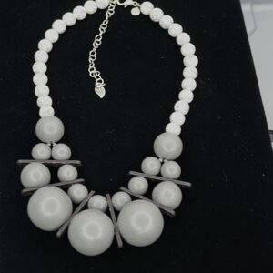 David Aubrey Chunky Statement Necklace 16 inch Gray White Black Boho Adjustable